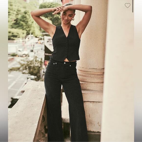 J.Crew Slim-Fit Tuxedo Vest in City Crepe - Picture 1 of 5